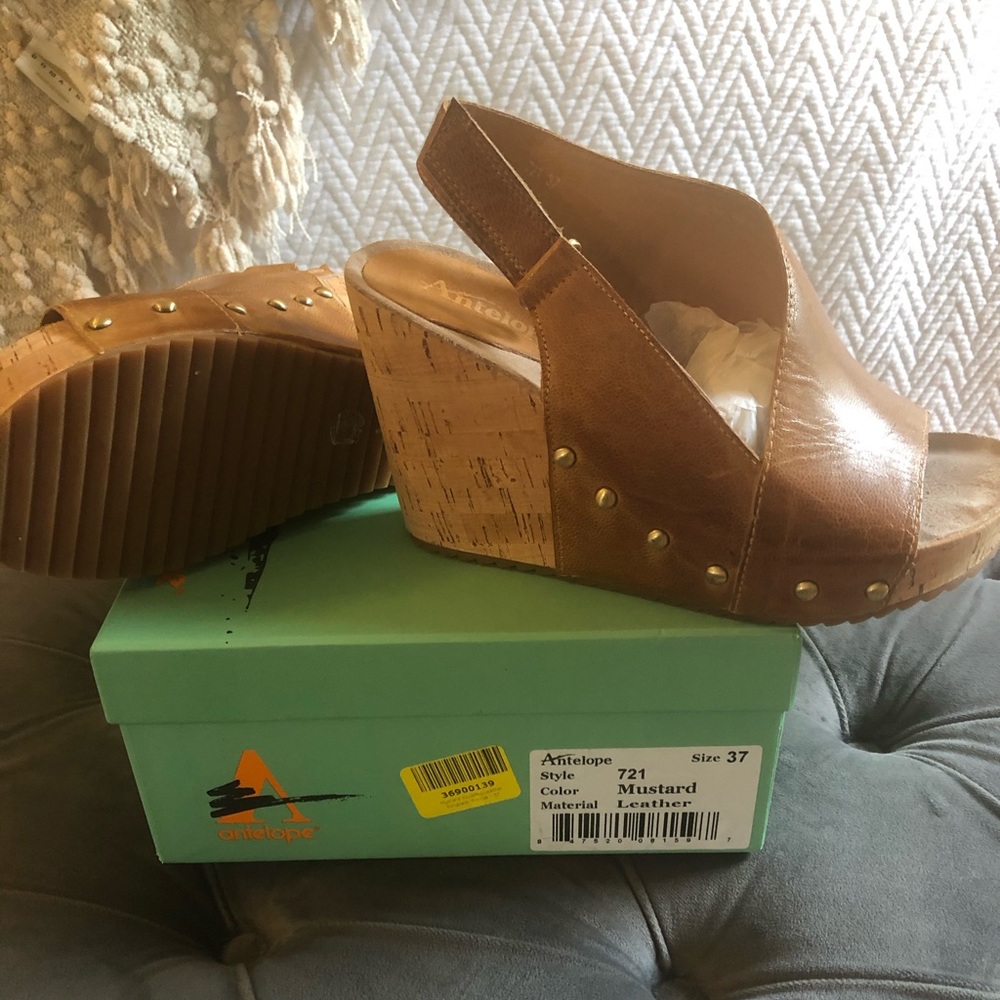 Antelope Leather Wedges Mustard Color